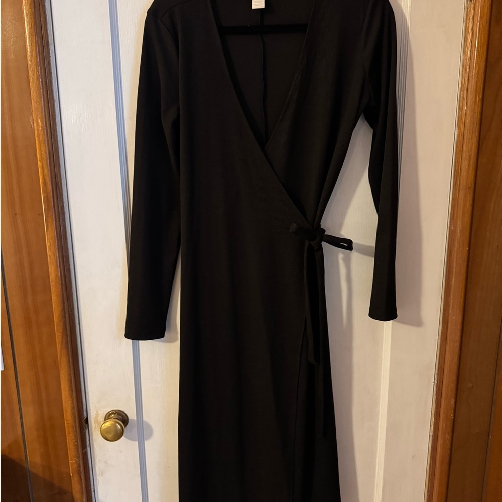 H&M Black Long Sleeve Ribbed Wrap Dress